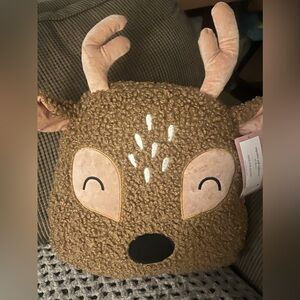 NWT Cupcakes and Cashmere Reindeer accessory pillow